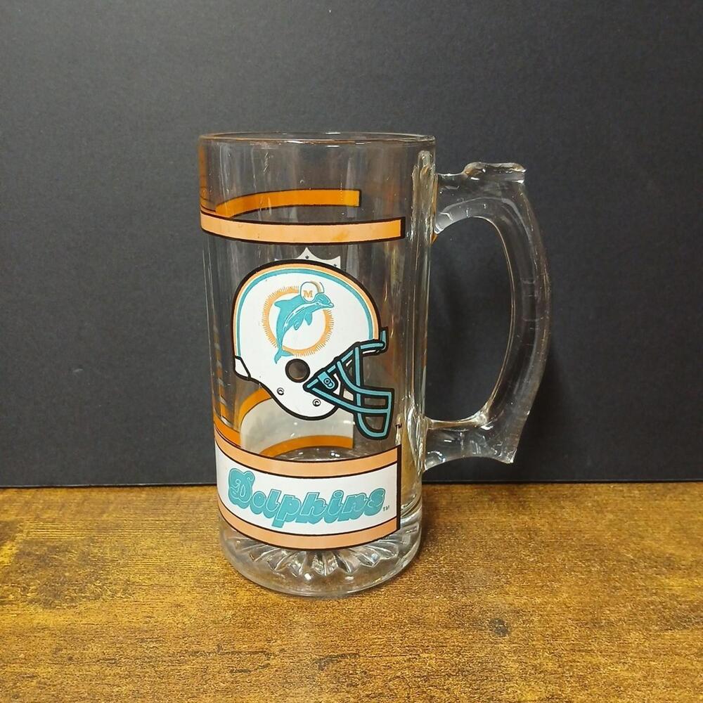 Miami Dolphins NFL Vintage Heavy Glass Bar Beer Mug Helmet Star Bottom 5.5"